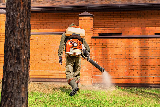 Top rated local Mosquito Control specialists in Milwaukee, WI